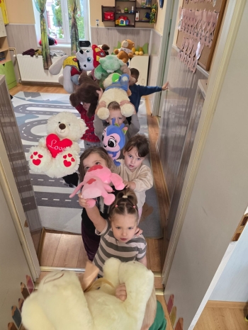 PHOTO-2025-11-25-17-22-32