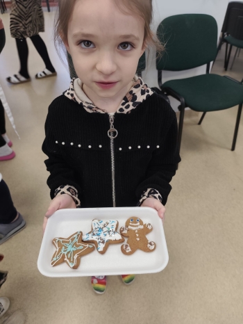 PHOTO-2025-12-10-16-07-52 4