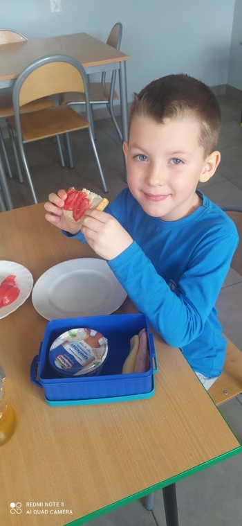 PHOTO-2025-11-28-07-10-46