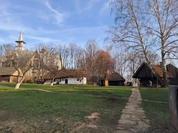 PHOTO-2025-12-16-10-43-21