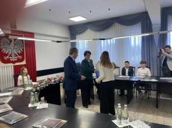 b70a18ff-a9bd-4c56-88e7-b0ff9c4a42a9