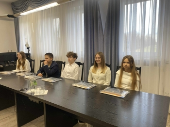 5dfb3edc-ced7-4b7f-8225-6a5de529dc63