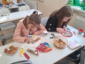 PHOTO-2025-12-18-22-01-42 2