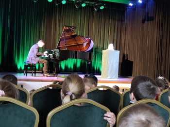 PHOTO-2025-12-18-20-56-12 8