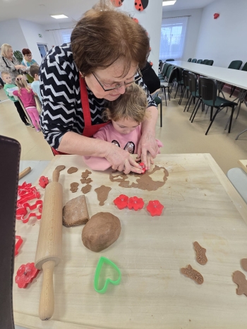 PHOTO-2025-12-18-21-04-00 2