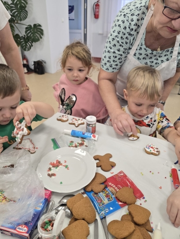 PHOTO-2025-12-18-21-04-04 4