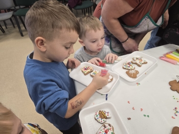 PHOTO-2025-12-18-21-04-04