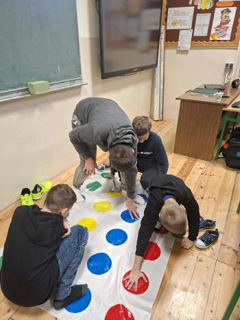 f91483c9-c519-4fd4-812d-01e38c8b6f47