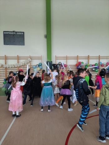 PHOTO-2026-01-23-19-00-04 4