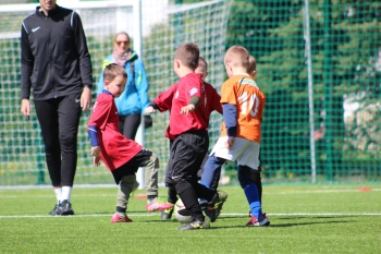 677754653_1275194471414824_1196667873754672832_n