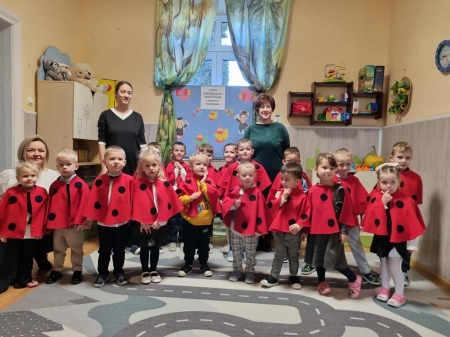 Pasowanie na przedszkolaka - grupa Biedronki 