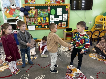 Listopad - urodziny grupa Żabki